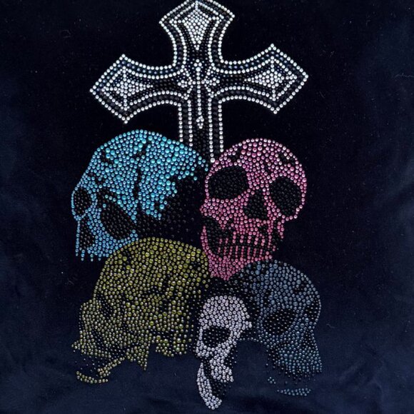 Black Velvet Pillow Cover w/ Swarovski Crystal Skull & Cross Design – 20x20 - Picture 3 of 3
